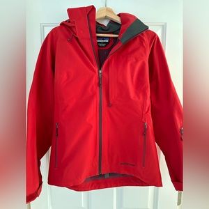 Patagonia Womens Storm Shift Jacket New Without Tags